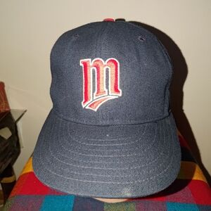 Vtg New Era Pro Model Diamond MLB Minnesota Twins Red Blue Fitted Hat Cap 7 1/4